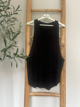 Load image into Gallery viewer, Muscle Vest Black   - Sample Sale