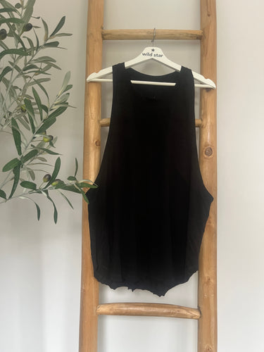 Muscle Vest Black   - Sample Sale